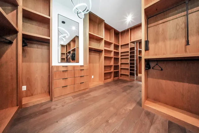 $20,000 | 5414 John Dreaper Drive, Houston, TX 77056