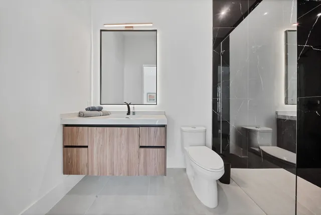 $20,000 | 5414 John Dreaper Drive, Houston, TX 77056