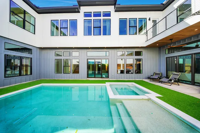 $20,000 | 5414 John Dreaper Drive, Houston, TX 77056