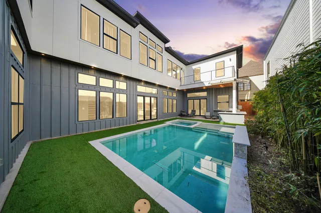 $20,000 | 5414 John Dreaper Drive, Houston, TX 77056