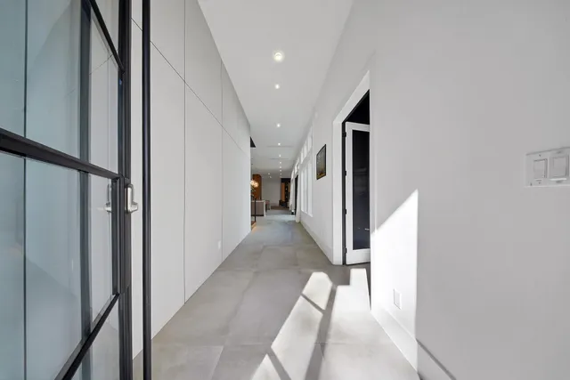 $20,000 | 5414 John Dreaper Drive, Houston, TX 77056