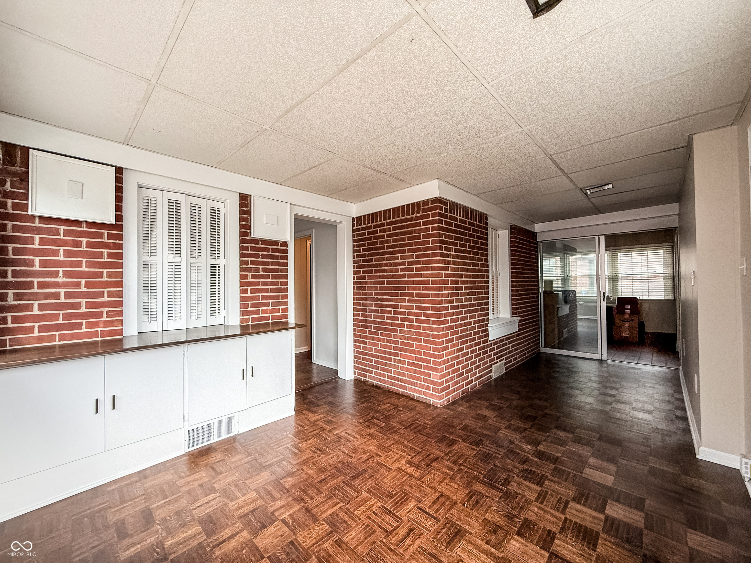 824 North Ritter Avenue Indianapolis, IN 46219 - Photo 13 of 49