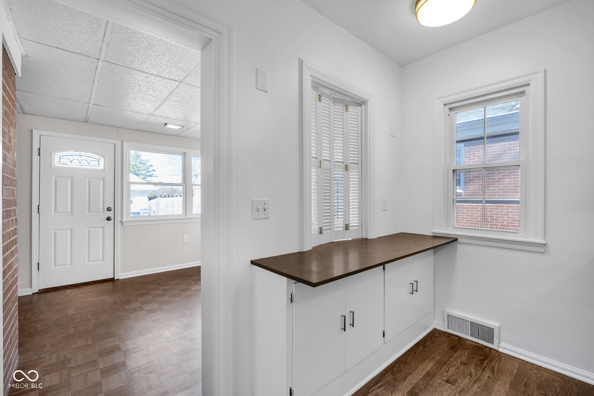 824 North Ritter Avenue Indianapolis, IN 46219 - Photo 10 of 49