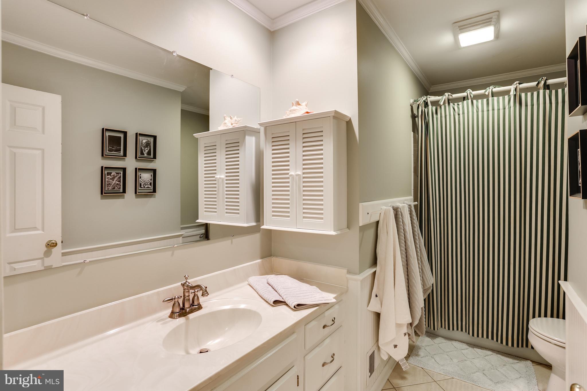 757 West Watersville Road Mount Airy, MD 21771 - Photo 13 of 27 Bath
