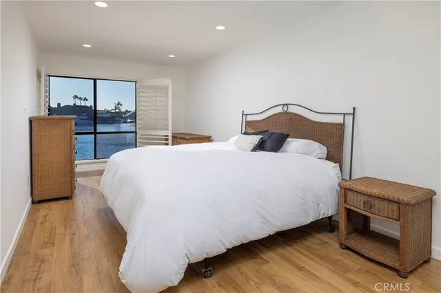 $3,495,000 | 3871 Mistral Drive, Huntington Beach, CA 92649