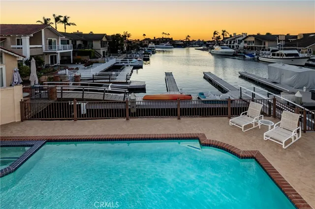 $3,495,000 | 3871 Mistral Drive, Huntington Beach, CA 92649