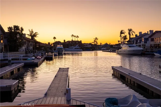 $3,495,000 | 3871 Mistral Drive, Huntington Beach, CA 92649