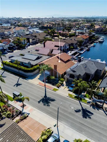 $3,495,000 | 3871 Mistral Drive, Huntington Beach, CA 92649