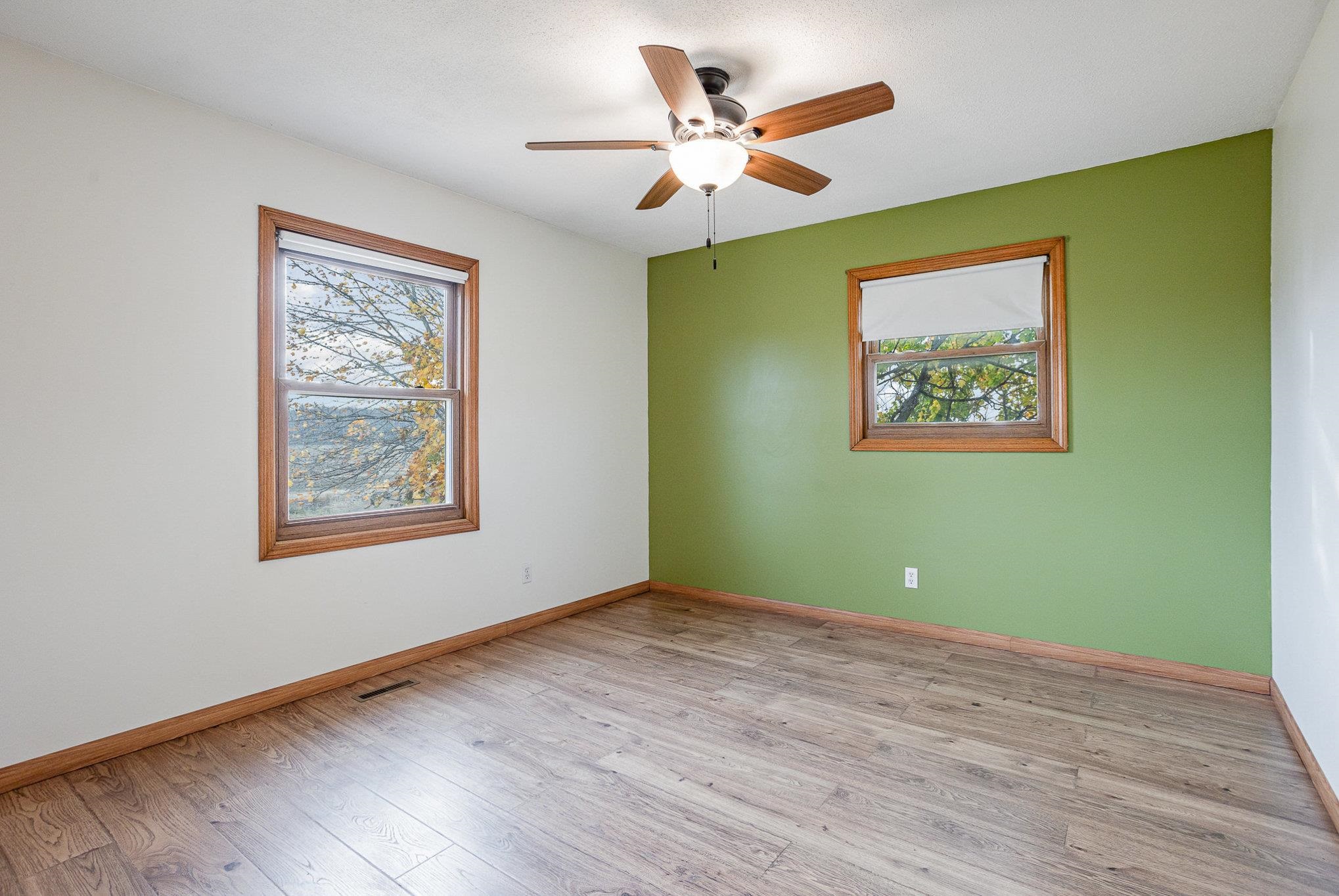 1697 South Nine Mile Road Kawkawlin, MI 48631 - Photo 14 of 21