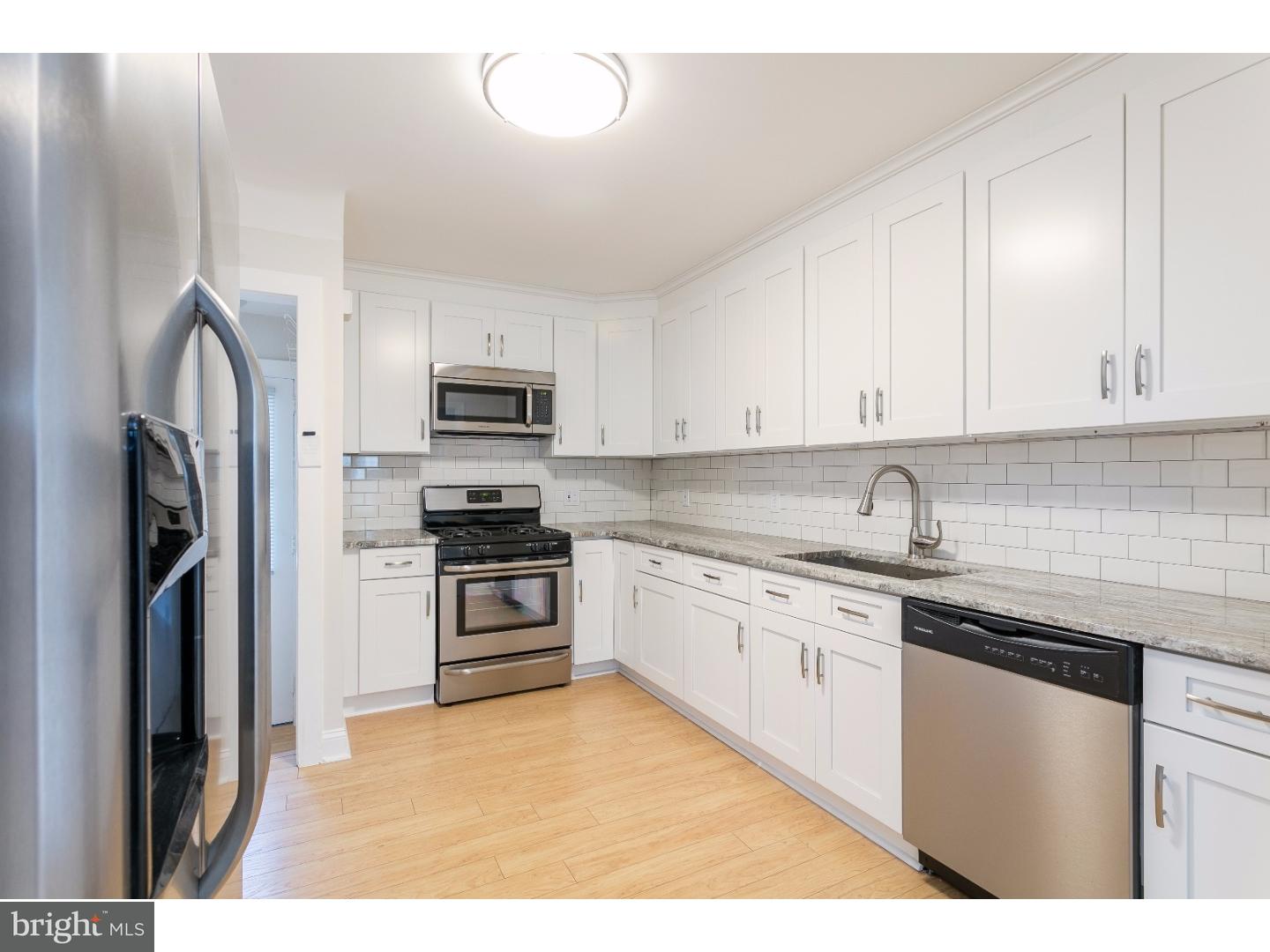 403 Sutherland Road Ewing, NJ 08618 - Photo 11 of 25