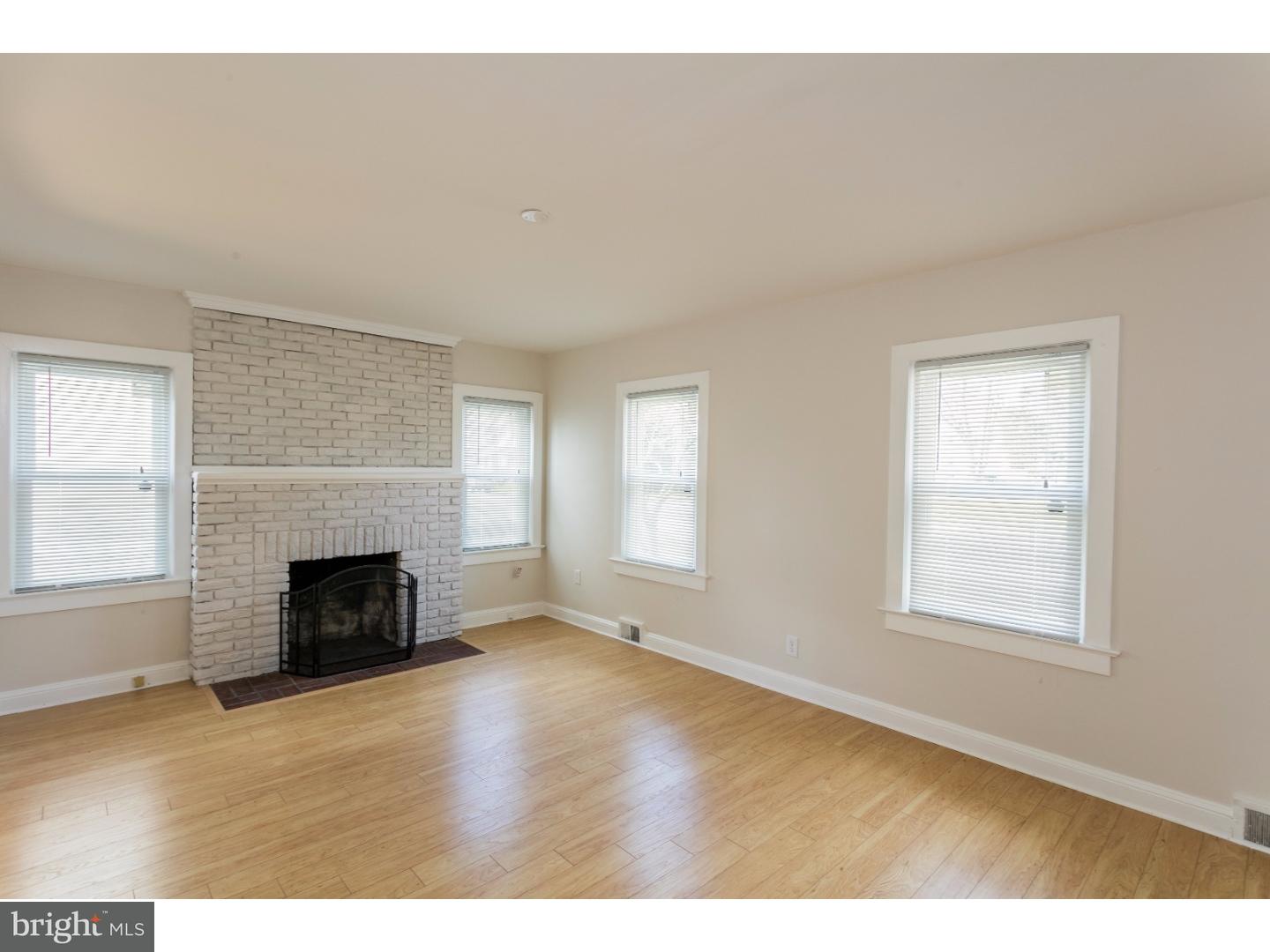 403 Sutherland Road Ewing, NJ 08618 - Photo 13 of 25