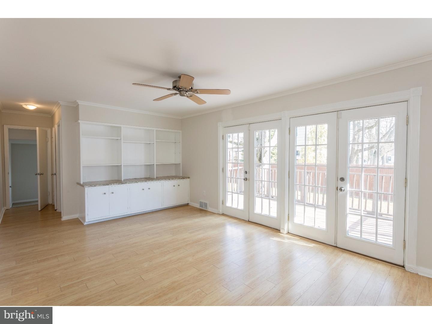 403 Sutherland Road Ewing, NJ 08618 - Photo 16 of 25