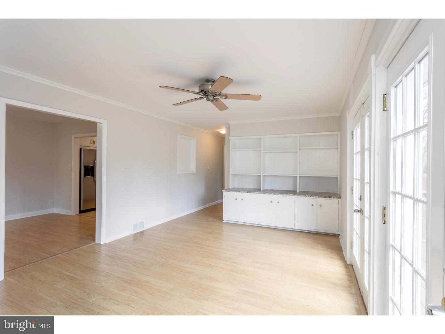 403 Sutherland Road Ewing, NJ 08618 - Photo 17 of 25