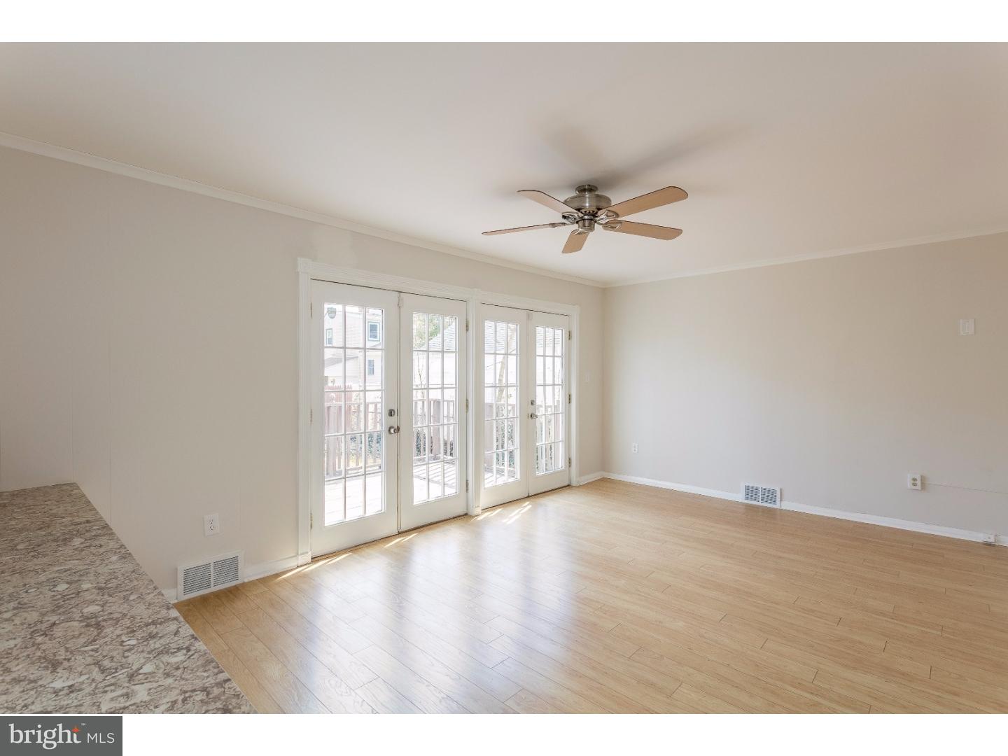 403 Sutherland Road Ewing, NJ 08618 - Photo 18 of 25