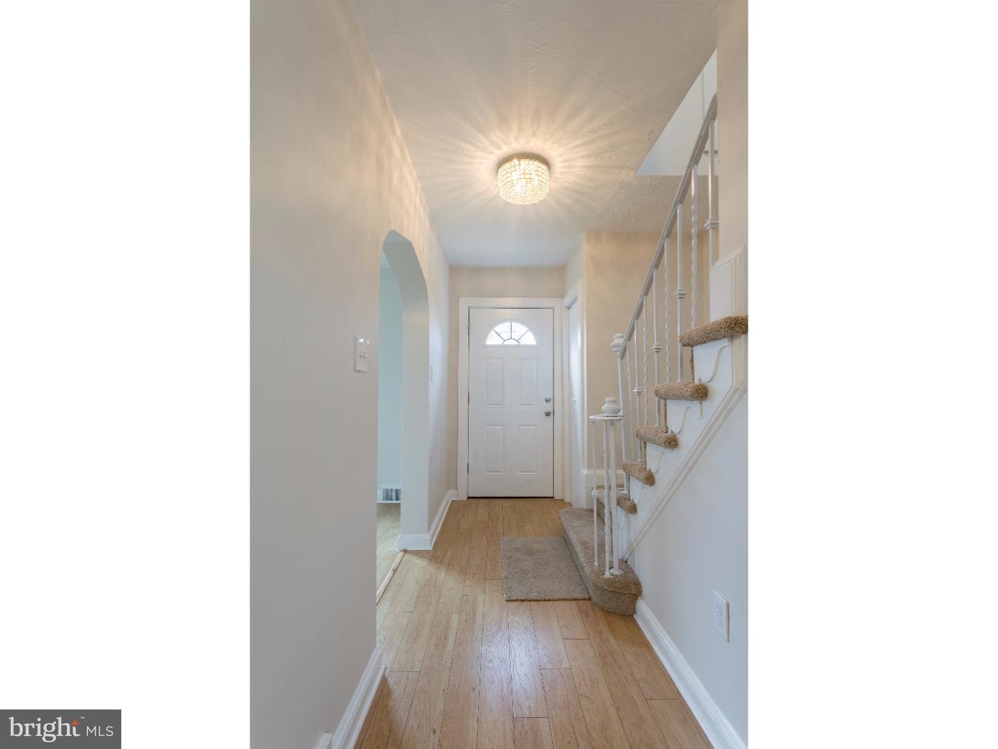 403 Sutherland Road Ewing, NJ 08618 - Photo 5 of 25