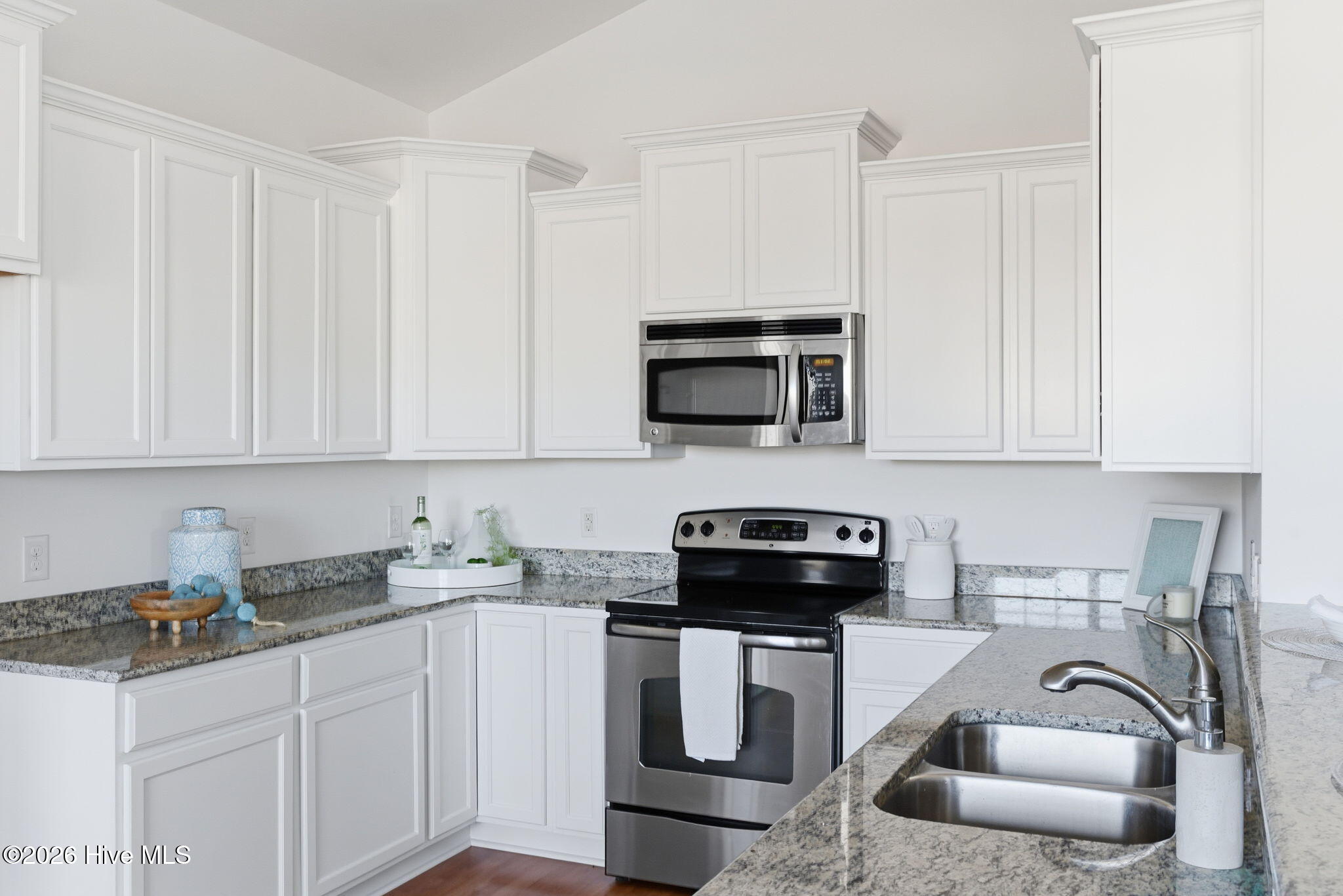 211 Cable Lake Circle Calabash, NC 28467 - Photo 15 of 25 31-web-or-mls-CAMMediaLLC.com 211-9