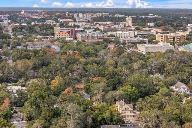 $1,250,000 | 221 Southeast 7th Street, Gainesville, FL 32601