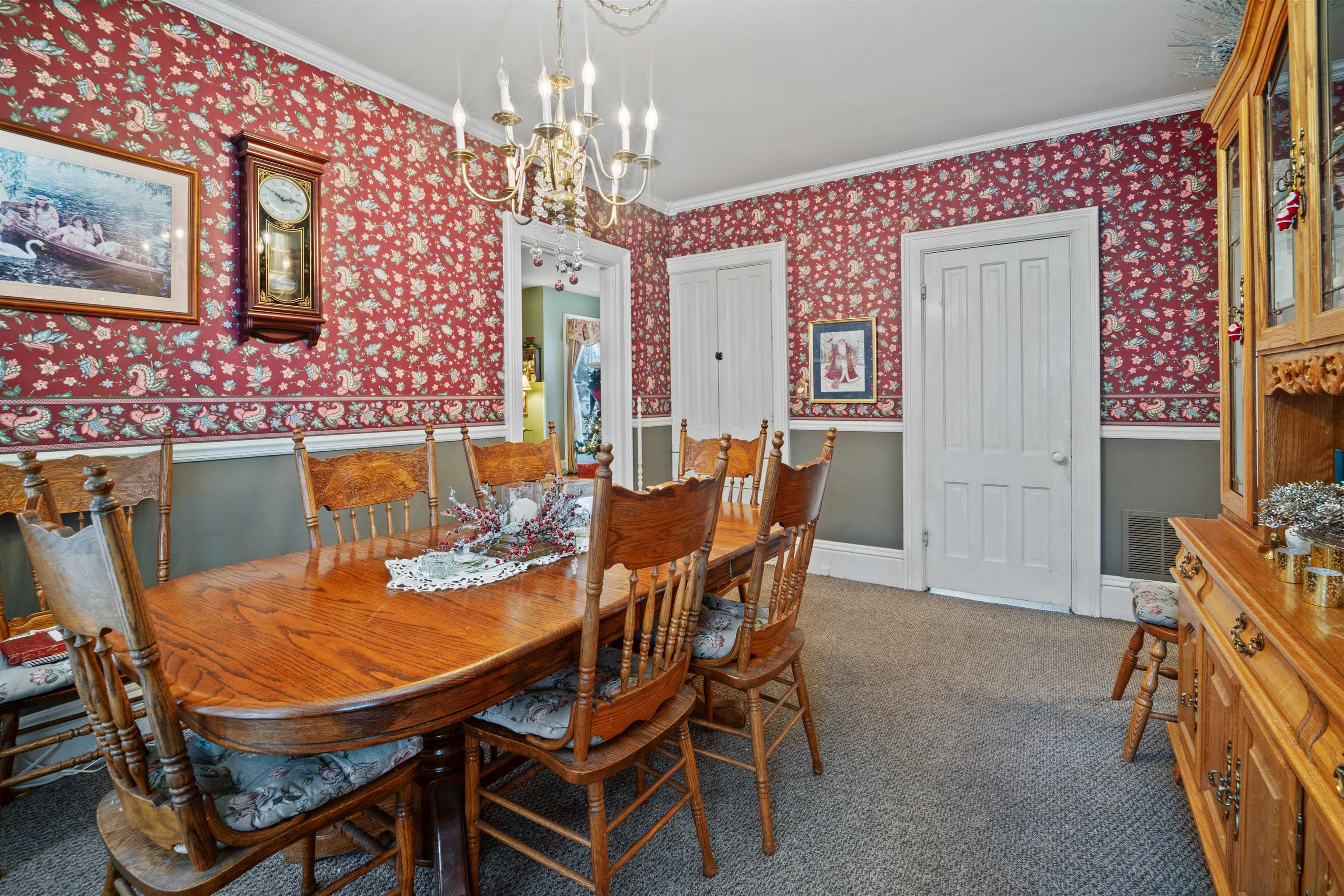 121 Watertown Street Ripon, WI 54971 - Photo 5 of 38