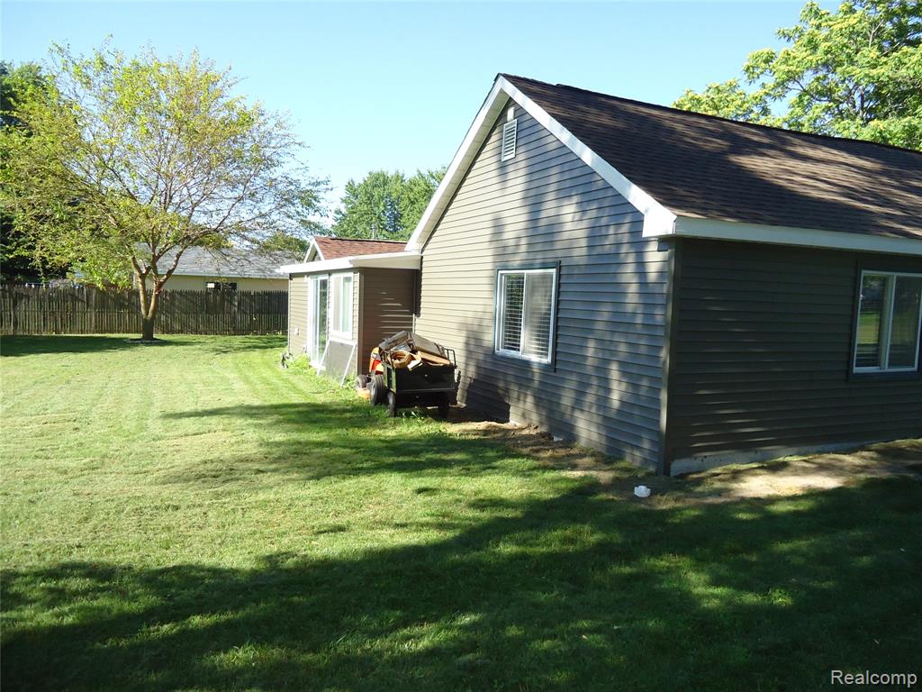 370 Adams Road Saginaw, MI 48609 - Photo 16 of 40 Gallery Image 16