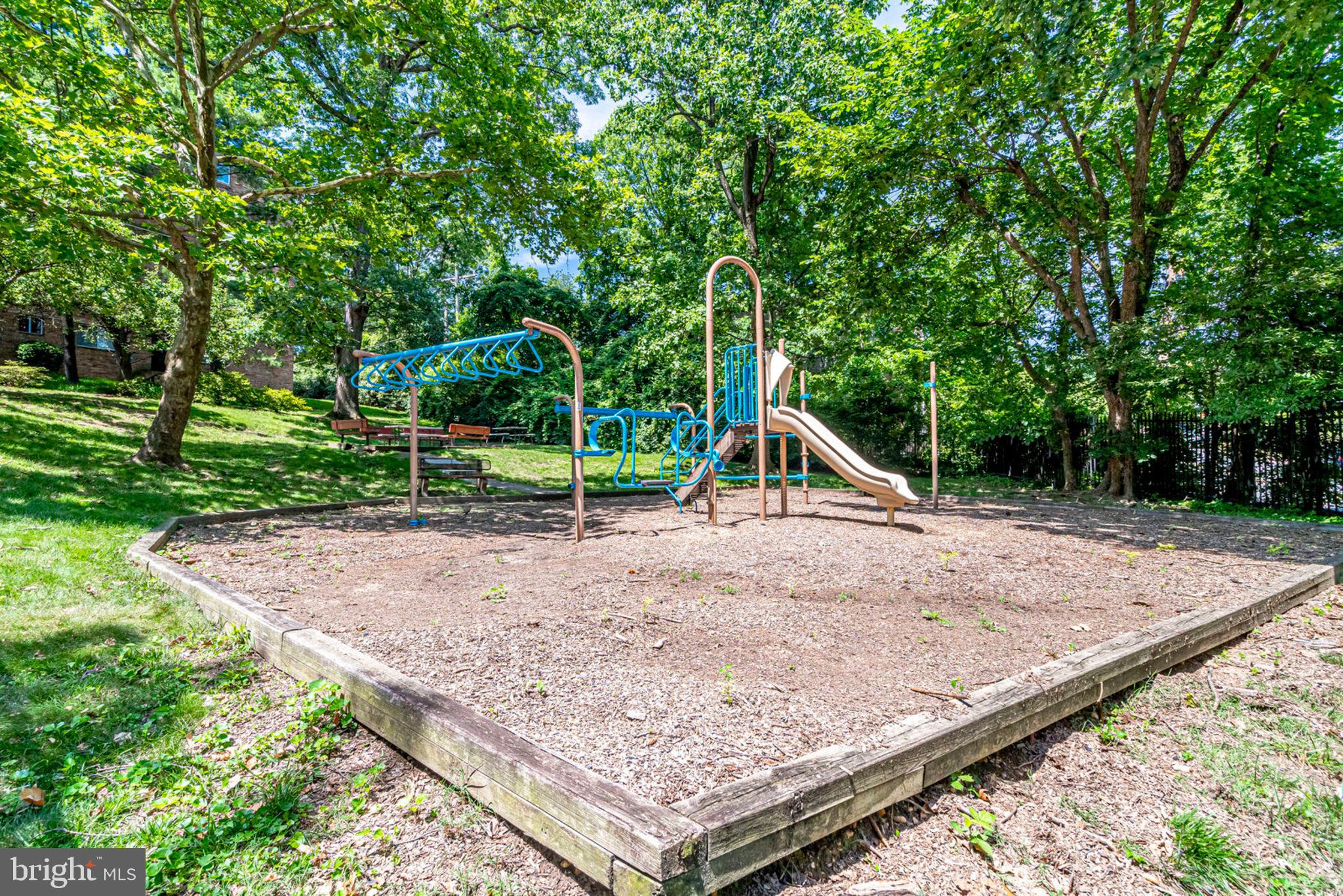 5101 8th Road South, Unit 112 Arlington, VA 22204 - Photo 12 of 13