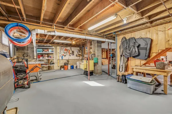 $349,900 | 6 Prescelly Drive, Skowhegan, ME 04976