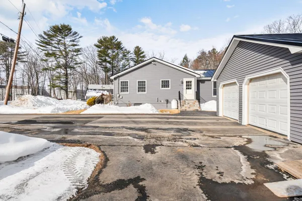 $349,900 | 6 Prescelly Drive, Skowhegan, ME 04976
