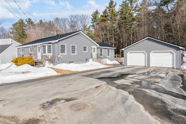$349,900 | 6 Prescelly Drive, Skowhegan, ME 04976