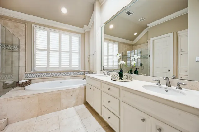 $599,000 | 2006 Helena Street, Houston, TX 77002