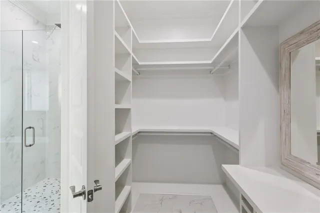 $399,000 | 325 Chinchilla Drive, Arabi, LA 70032