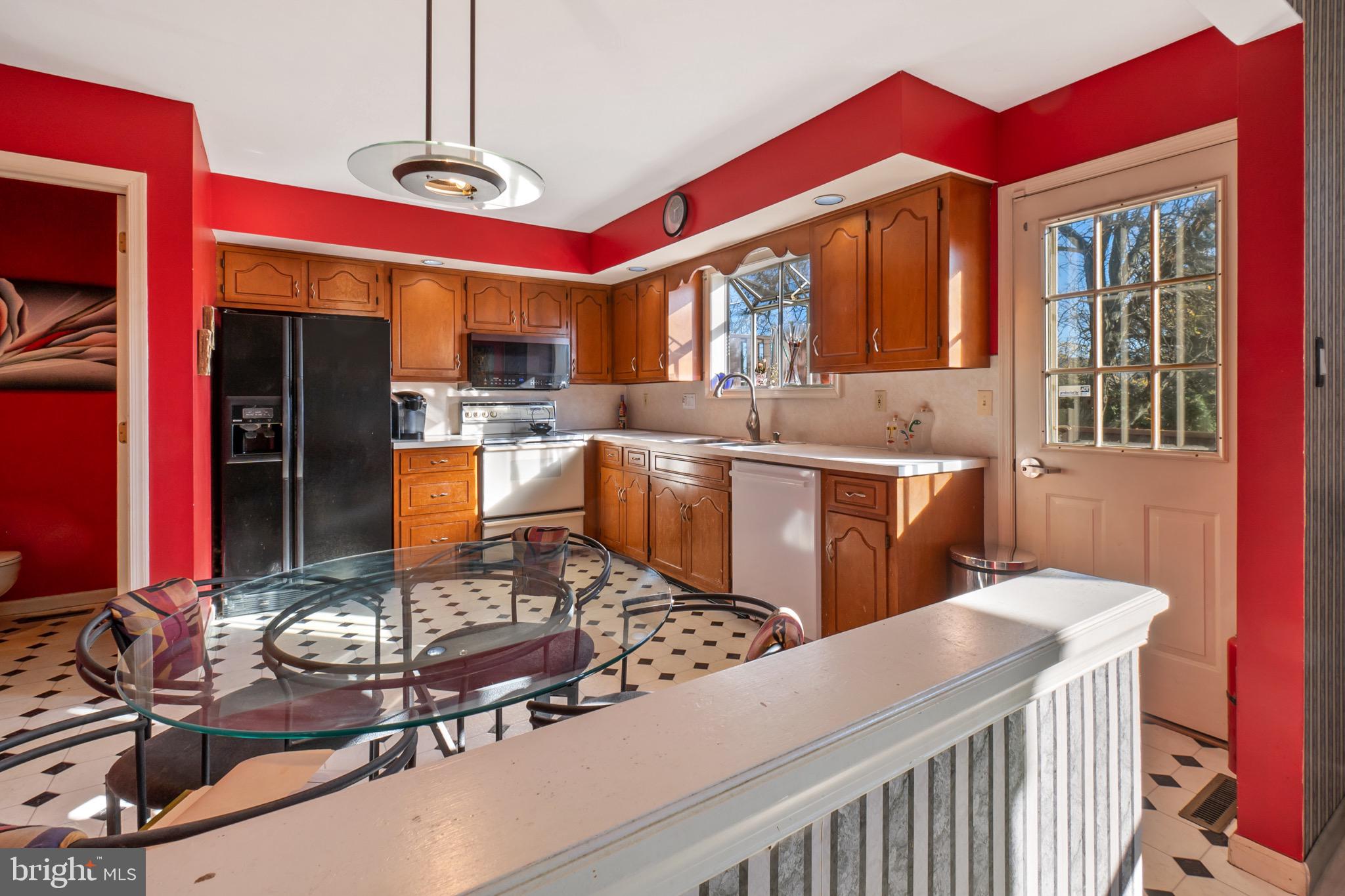 1217 Stanford Road Bethlehem, PA 18018 - Photo 16 of 30 Gallery Image 16