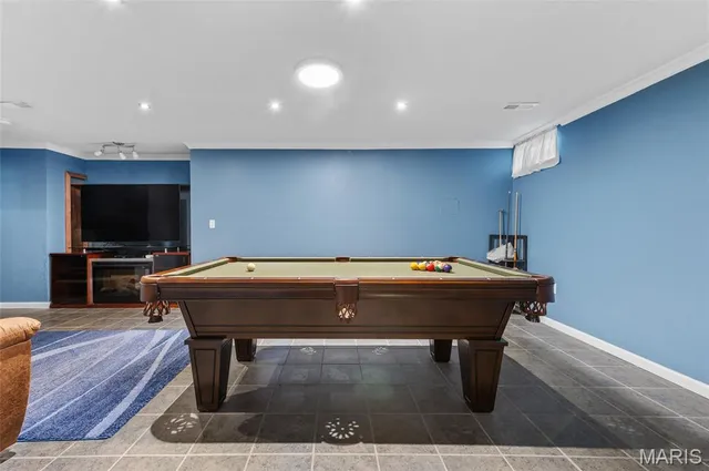 $395,000 | 203 Bristol Drive, Troy, IL 62294