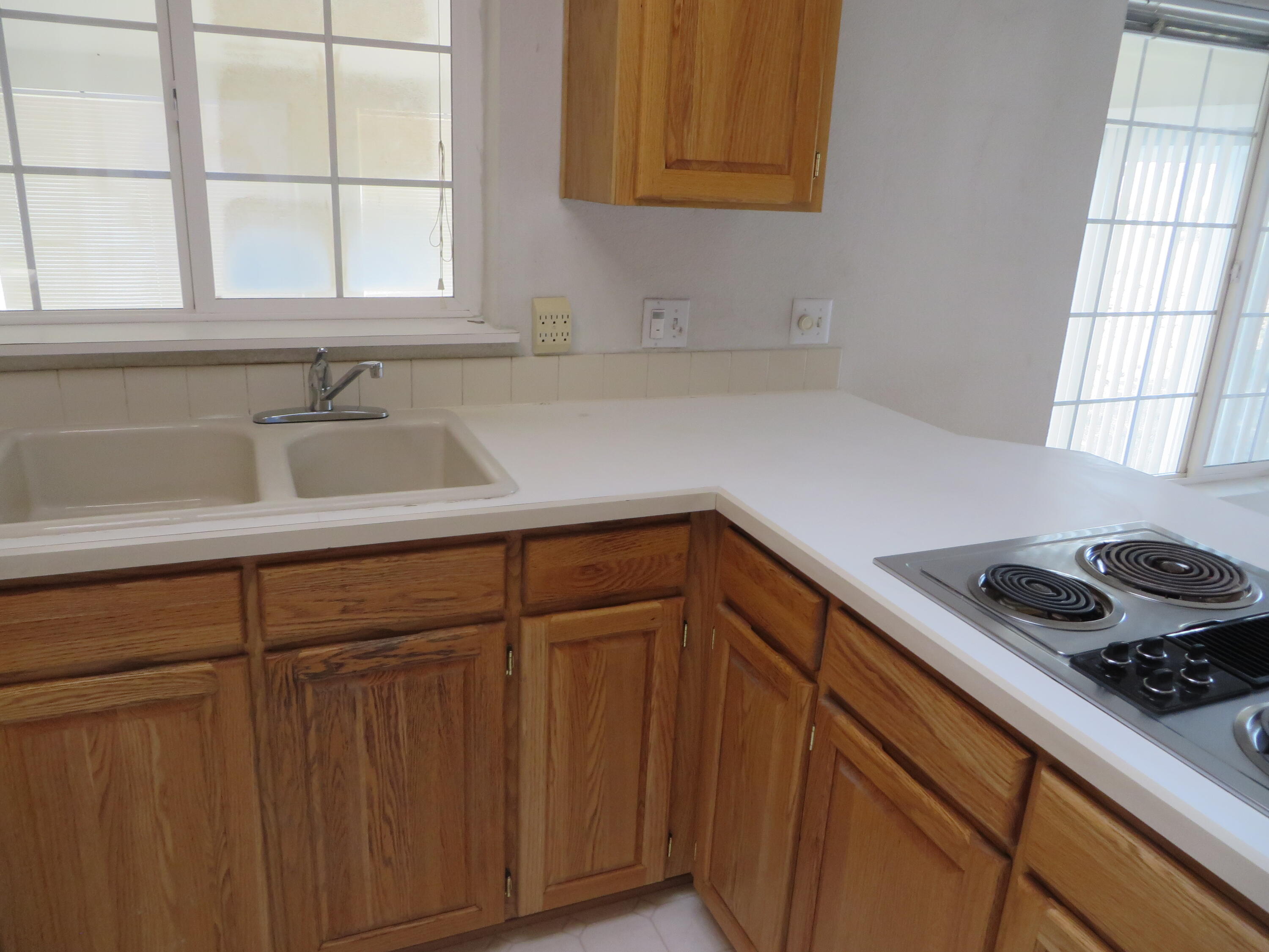 40020 9 Mile Road Chiloquin, OR 97624 - Photo 23 of 54 cabinets and counters, sink