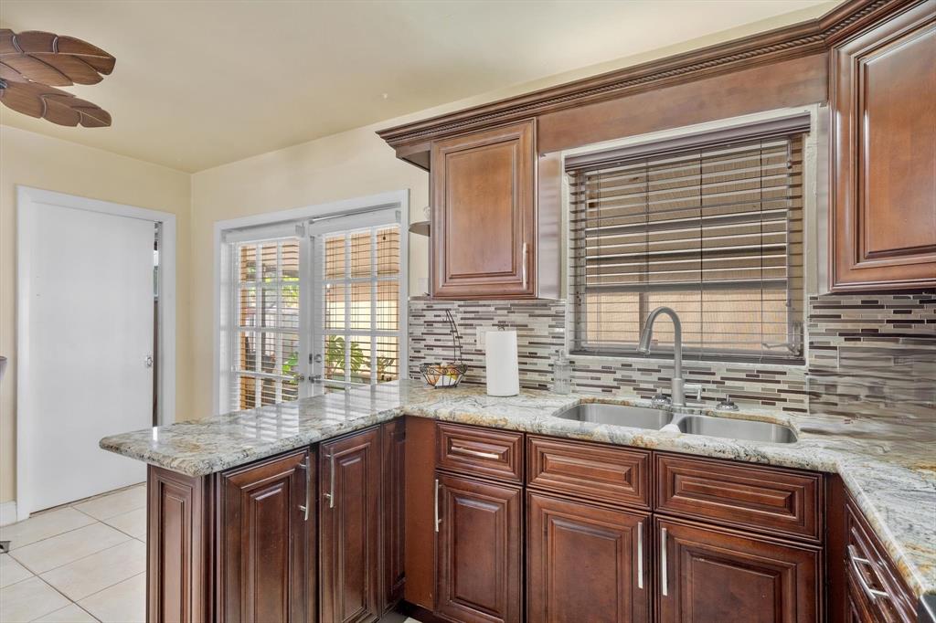 6324 Fillmore Street, Unit AB Hollywood, FL 33024 - Photo 11 of 26