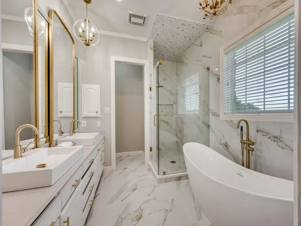 $1,395,000 | 362 Woodland Hills Drive, Sherman, TX 75092