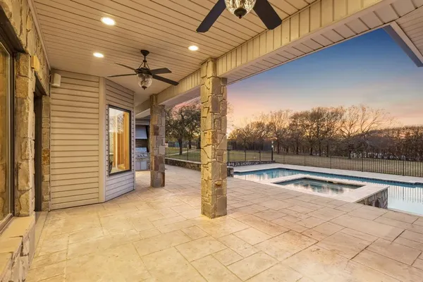 $1,395,000 | 362 Woodland Hills Drive, Sherman, TX 75092
