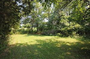2133 Pinhook Road Bedford, IN 47421 - Photo 2 of 21