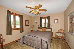 2133 Pinhook Road Bedford, IN 47421 - Photo 8 of 21