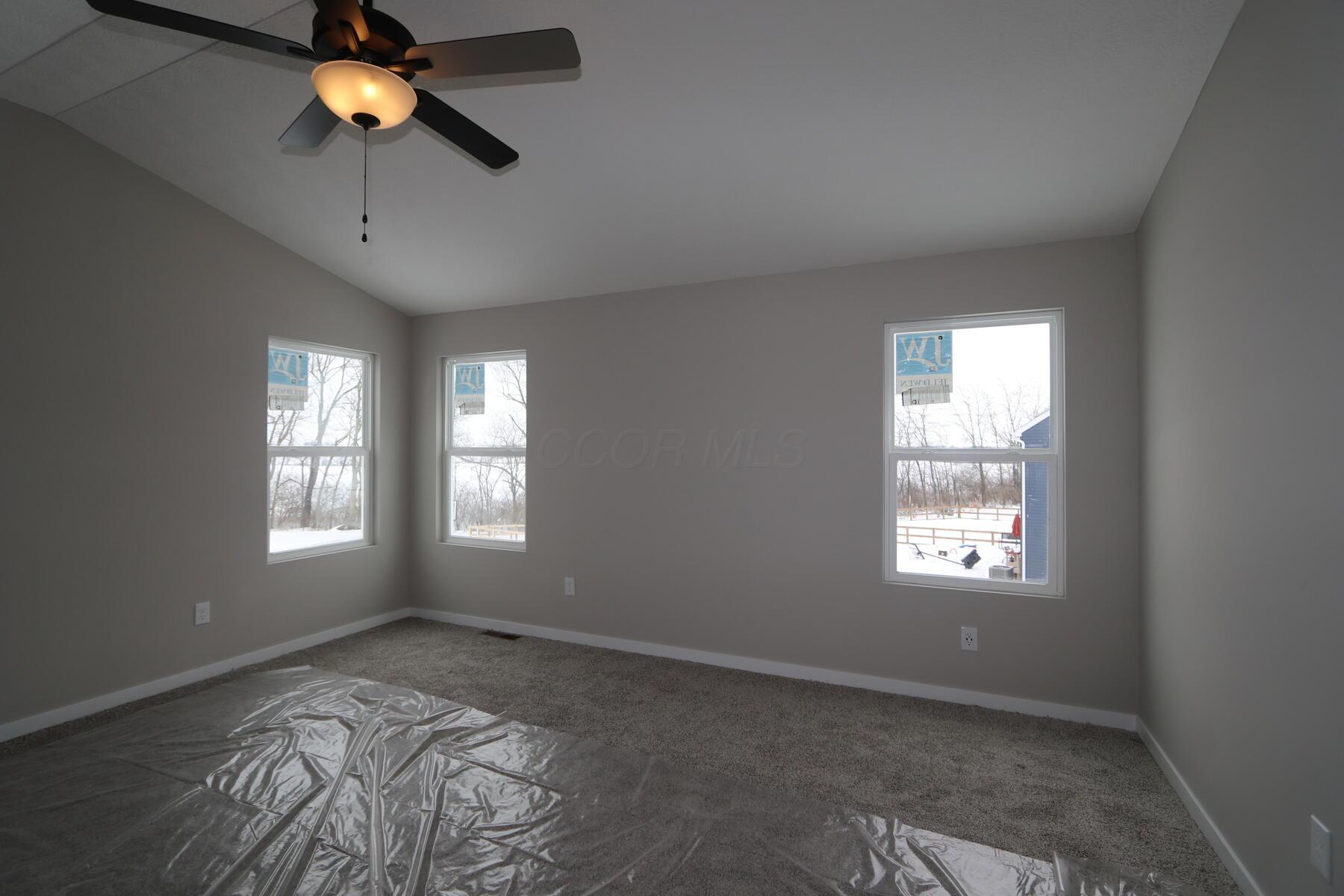 38 Chambers Bay Road Commercial Point, OH 43116 - Photo 8 of 15 Owner's Bedroom