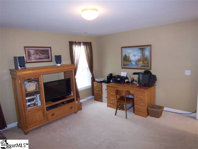 219 Quail Ridge Drive Simpsonville, SC 29680 - Photo 14 of 21 Gallery Image 14