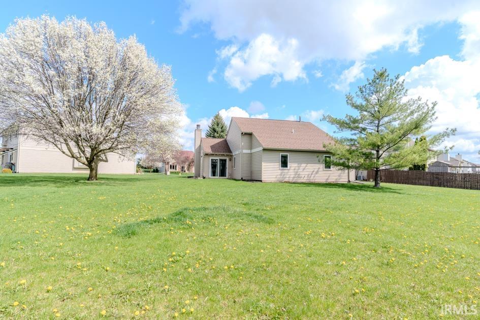 14831 Bitternut Lane Fort Wayne, IN 46814 - Photo 4 of 27