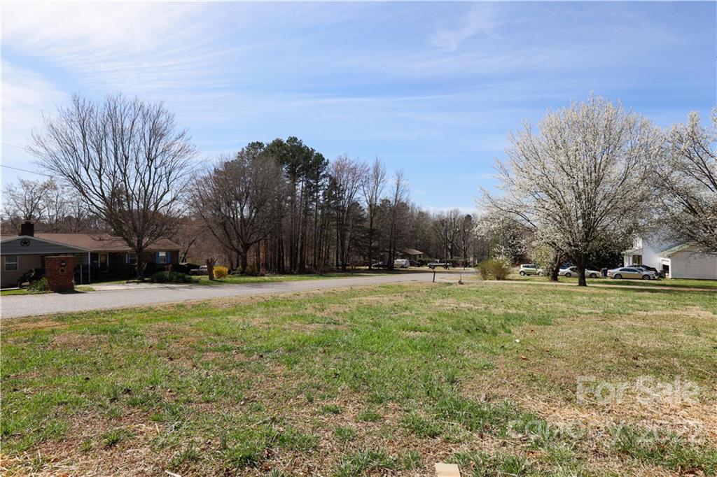 415 Durham Road Stanley, NC 28164 - Photo 14 of 15 Gallery Image 14