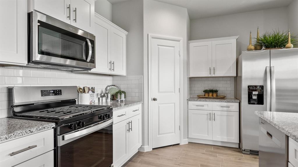 1219 Patti Lane Decatur, TX 76234 - Photo 2 of 39