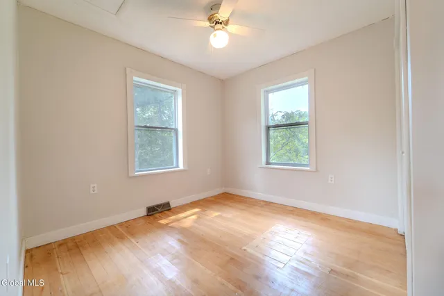 $234,999 | 520 Morey Park Hill Road, Schodack, NY 12123