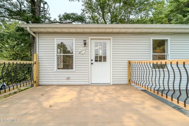 $234,999 | 520 Morey Park Hill Road, Schodack, NY 12123