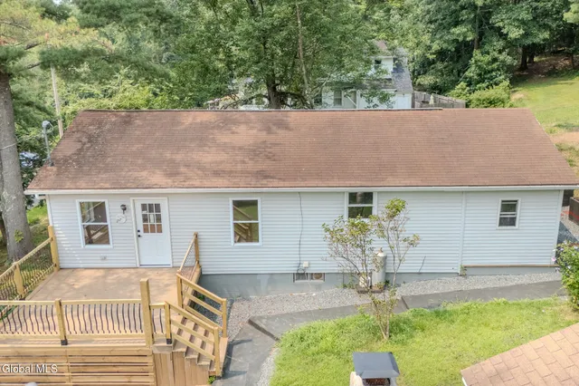 $234,999 | 520 Morey Park Hill Road, Schodack, NY 12123