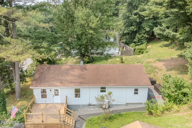 $234,999 | 520 Morey Park Hill Road, Schodack, NY 12123