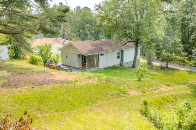 $234,999 | 520 Morey Park Hill Road, Schodack, NY 12123