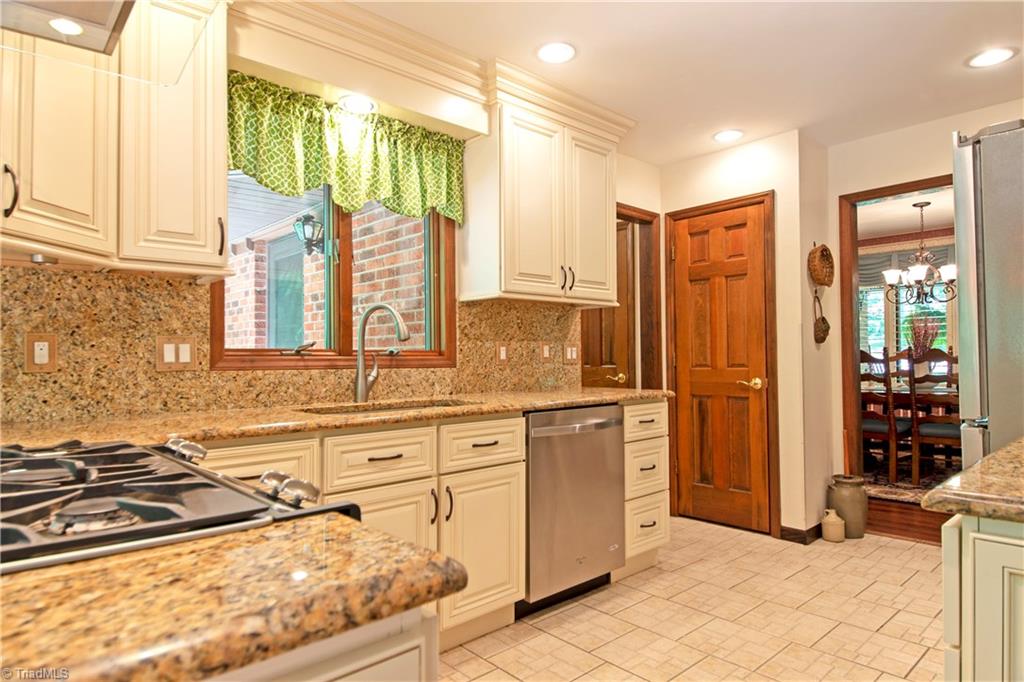5003 Golden Acres Road Oak Ridge, NC 27310 - Photo 7 of 30