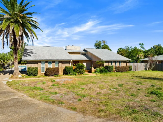 $439,000 | 2212 St Andrews Boulevard, Panama City, FL 32405