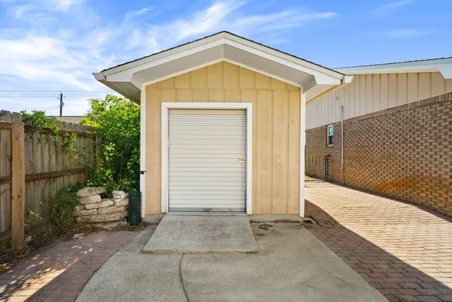 $439,000 | 2212 St Andrews Boulevard, Panama City, FL 32405